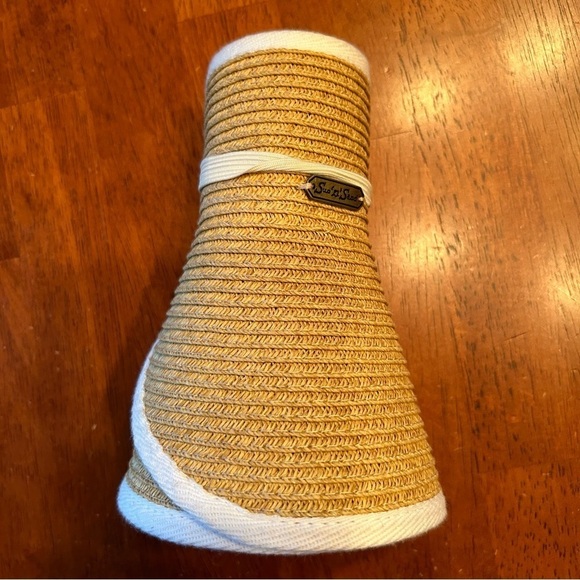 Adjustable Fiber Packable Hat - Picture 2 of 5